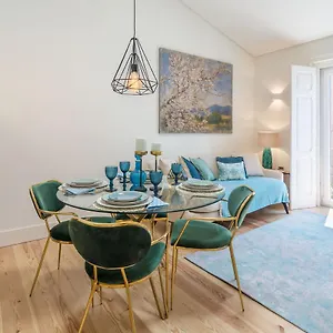 Apartment Cardal Deluxe, Lissabon